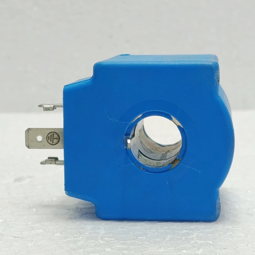 Válvula Solenoide Industrial Danfoss 018Z6826 para Equipos Industriales image 5