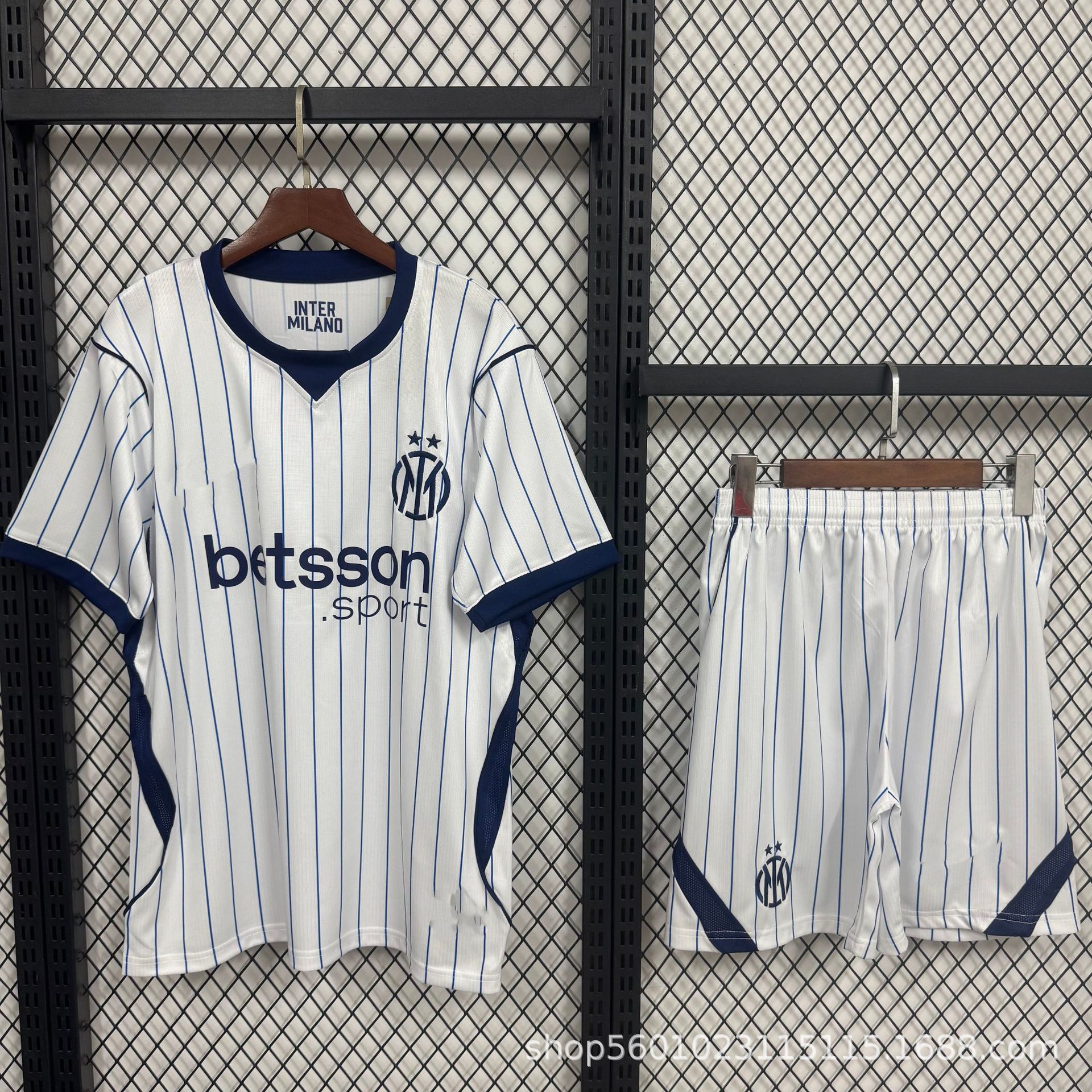2627 nueva ropa infantil LWP París Real Madrid Juve Manchester United Chelsea camiseta ropa de fútbol ropa infantil