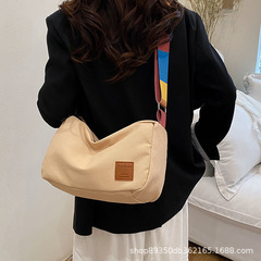 新商品の女性カバン大容量シングルショルダーバッグ韓国風ファッション洋風個性的で美しい純色の小衆特包潮