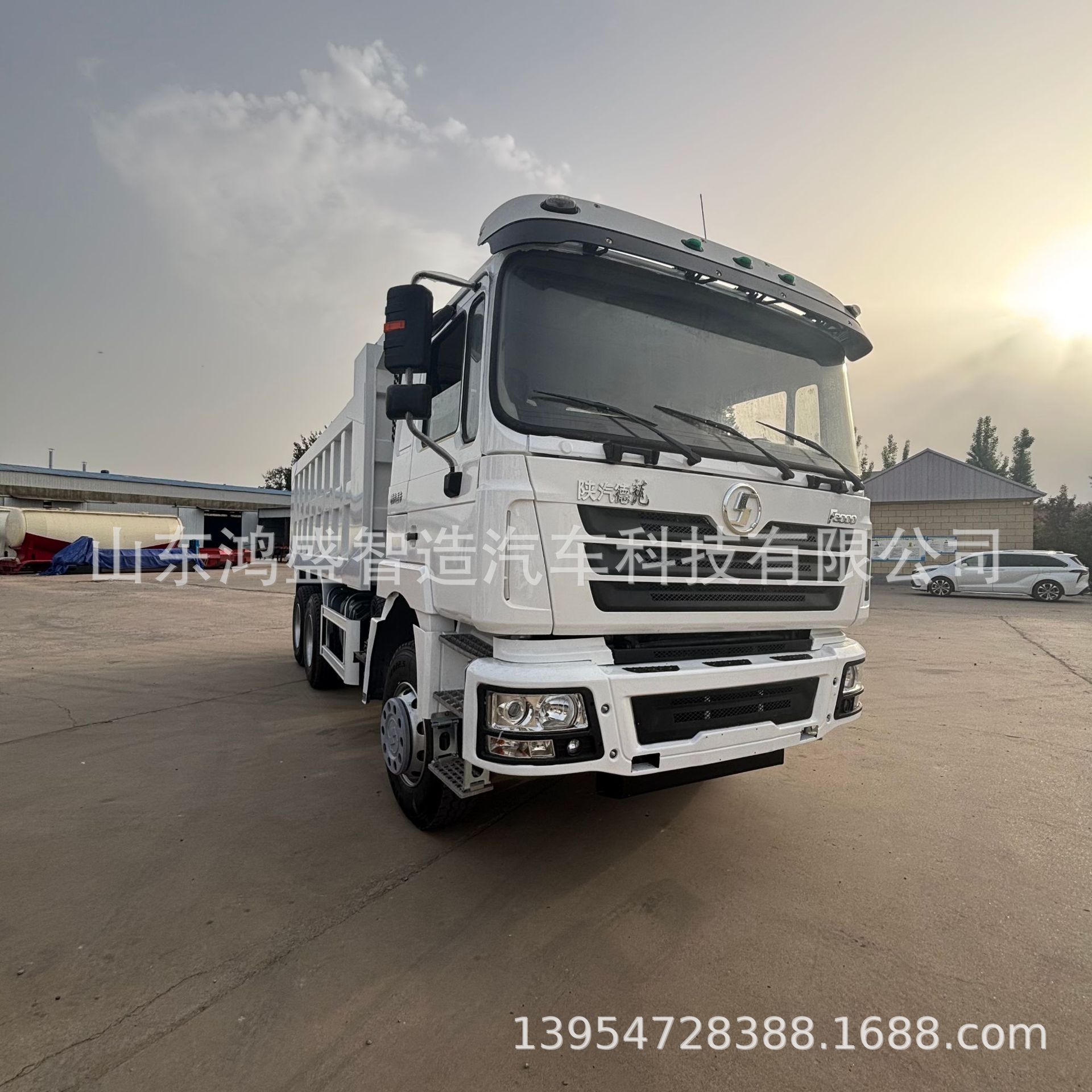Exported to Africa Used Shaanxi Automobile F3000 Dump Truck, National Three Tractor Truck, 12-Cubic Meter Mixer Truck, Oil Tanker Truck