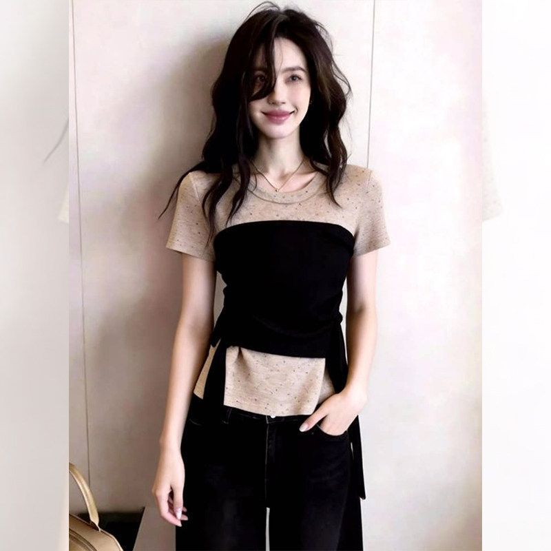 Summer design fashionable elegant T-shirt