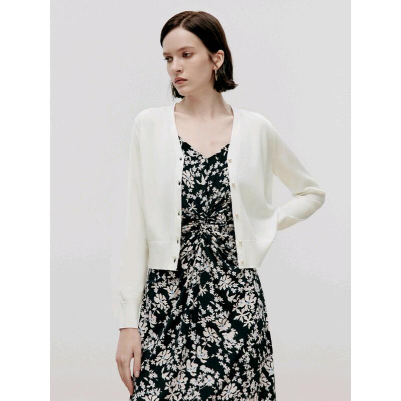 Langzi V-Neck Knitted Long-Sleeved Cardigan Women's Top French Style High-End Elegant 2024 Autumn New Wool Knitwear