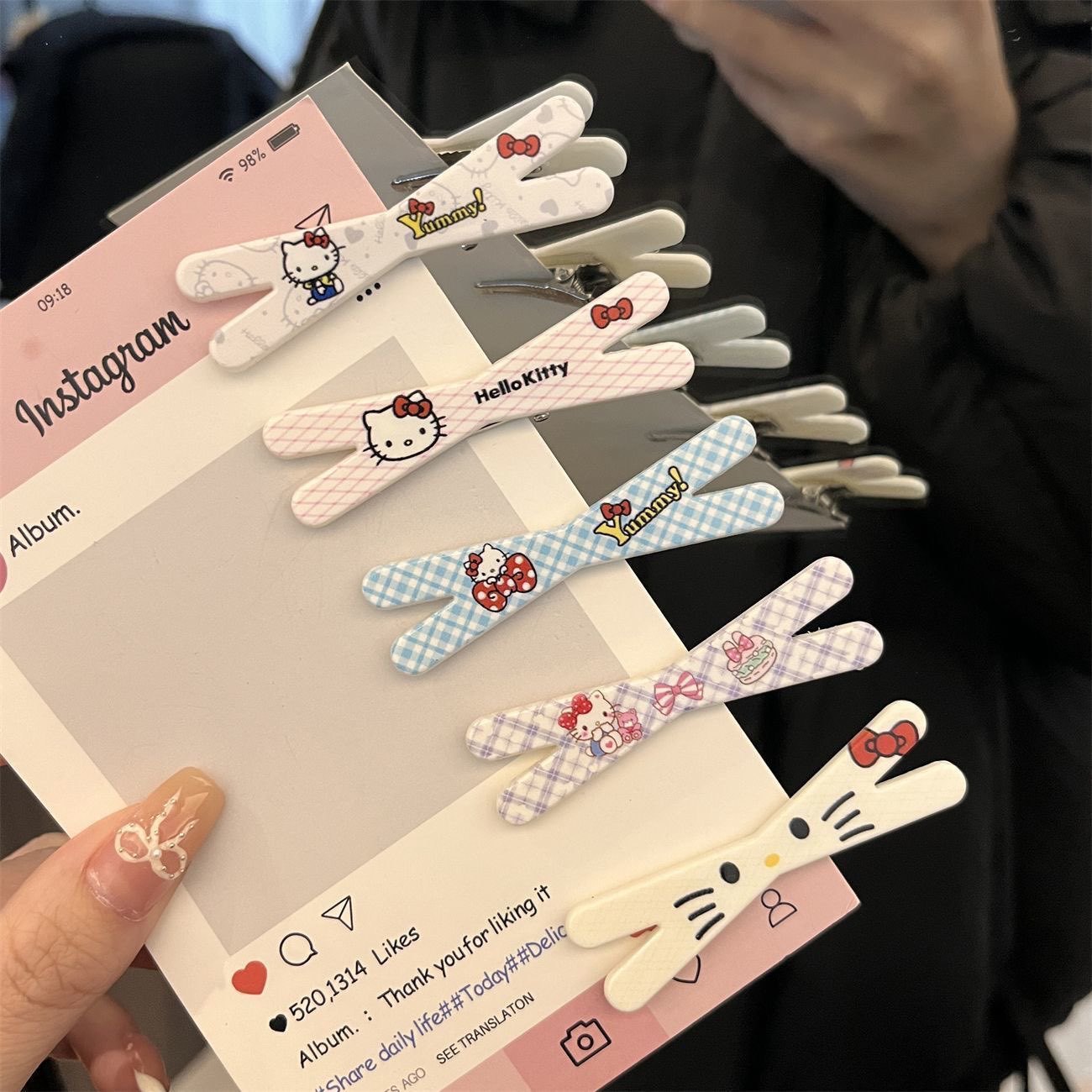 2025 New Cute and Sweet Girly Kt Cat Hairpin Cute Cartoon Bangs Clip Hair Twister High-Value Hairpin