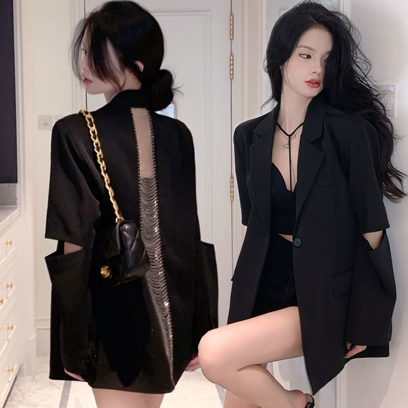 Personality Feminine Hollow Backless Chain Small Blazer Women 2025 Spring and Autumn New High-End Loose Suit