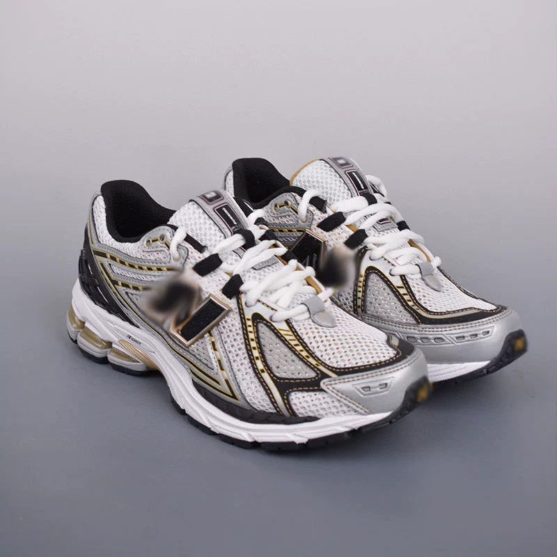 Footwear, breathable sports sports shoes for beloved