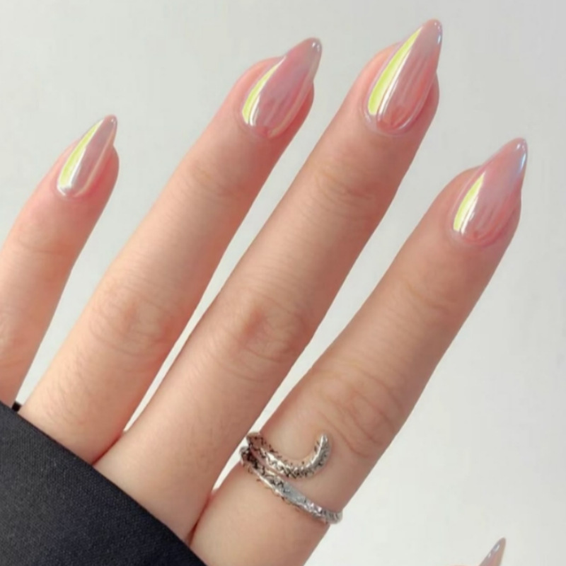 European and American Wearable Manicure Wholesale Fake Nails Finished Patch Nails 24 Pieces Electroplated Almond Pink Aurora Wearable Nails