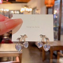 ins���n���|���T���ę��Ҷ��Ů�Ų��ʯ��ᔕr�К��|�䵭�L���