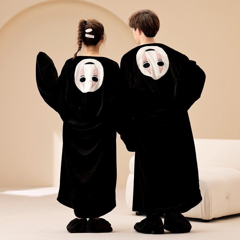 Qianhe Qianxun camisón de pareja de hombres sin rostro Halloween cos lindo divertido talla de arena pijamas de una sola pieza para hombres y mujeres