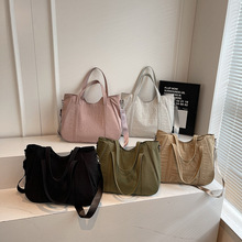 大容量女士通勤单肩包日系休闲潮流手提托特包上班族实用斜挎大包