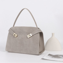 �ﶬ�͹ŚW����Ƥ���ذ��p��С��б���������ͨ�ڸ߼������Ů��