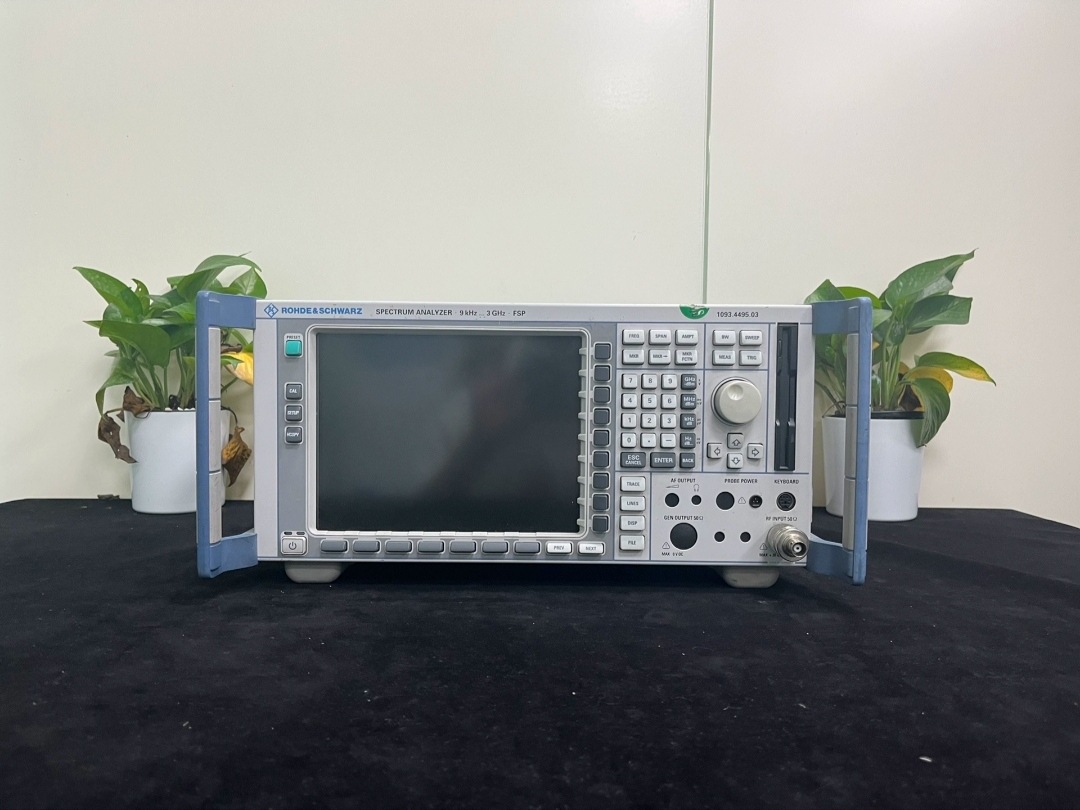 罗德与施瓦茨 CMU200RS 无线电频谱蓝牙综合测试仪 CMW500/AG8960