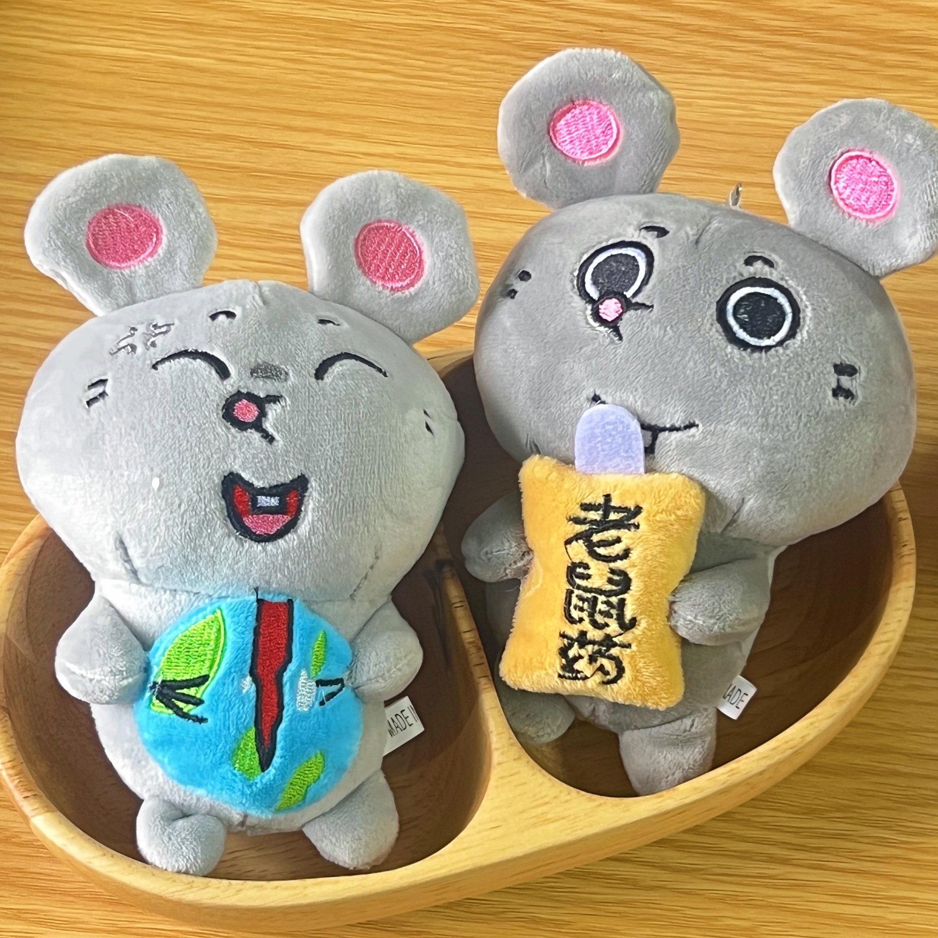 美叽和大鼠玩偶公仔挂件小饰品卡通汽车钥匙扣钥匙链批发儿童玩具