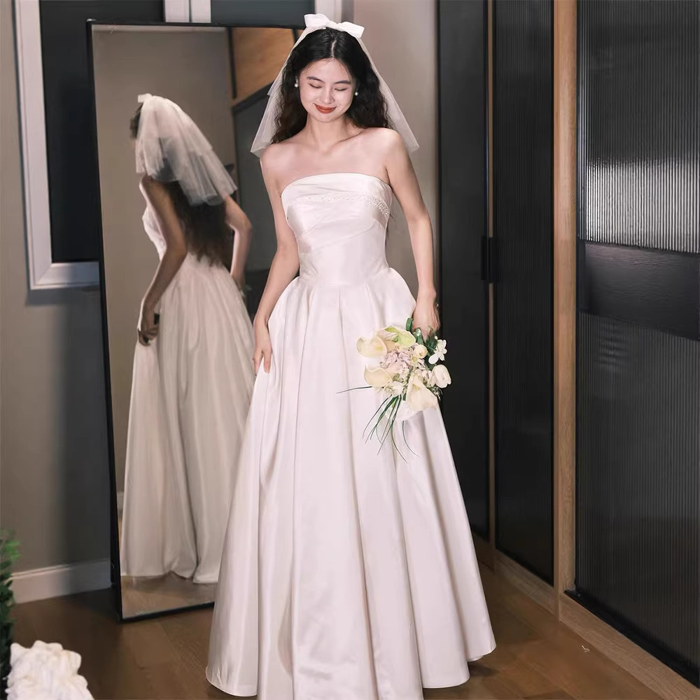 Strapless Light Wedding Dress, Simple Satin, Petite Bride, White Gown For Engagement And Marriage Registration, Elegant Wedding Dress For Going Out._ecoleips.com