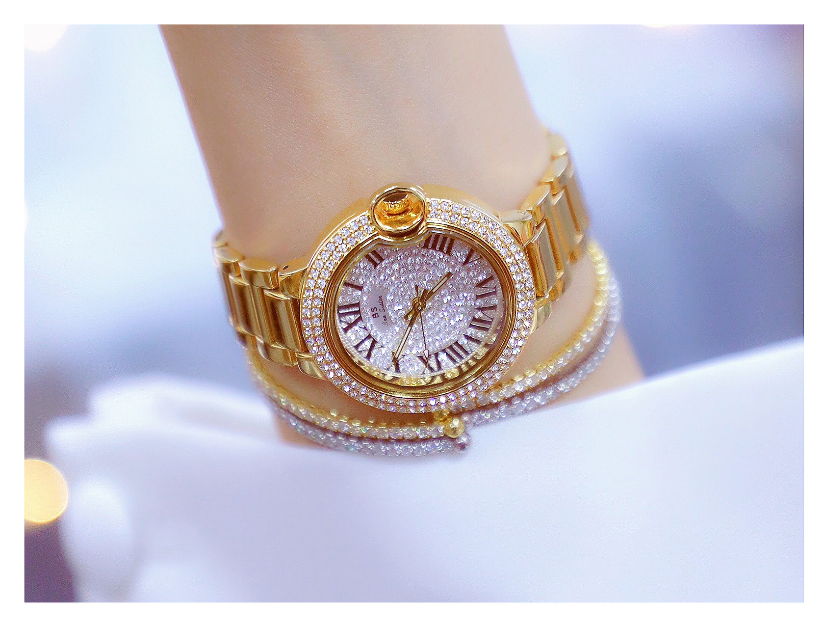 100g Weight Tempered Glass Mirror Material Alloy Strap Material Watch Classification Pointer+Number Display Type Jewelry Buckle Buckle Style Round Dial Shape Casual, Daily Occasion Quartz Movement Solid Color Pattern Women's Gender Simple Style, Classic Style Style Simple Style Classic Style Solid Color Jewelry Buckle Quartz Watch Women's Watches 10