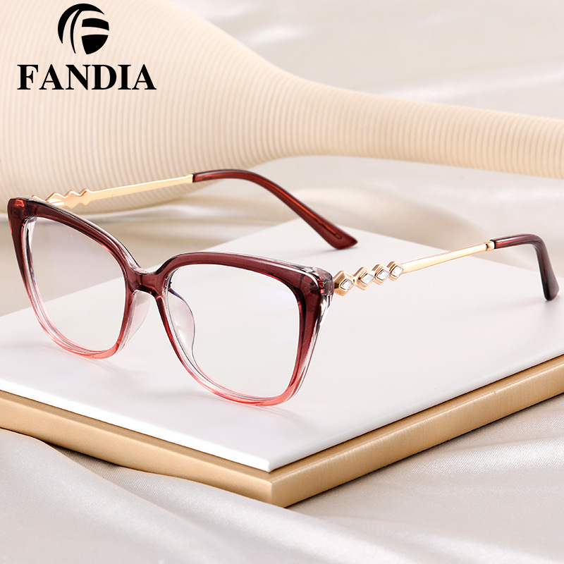 95668 nuevo metal primavera pie cuadrado marco anti azul luz gafas mujeres TR90 completo marco miopía Marco en stock al por mayor