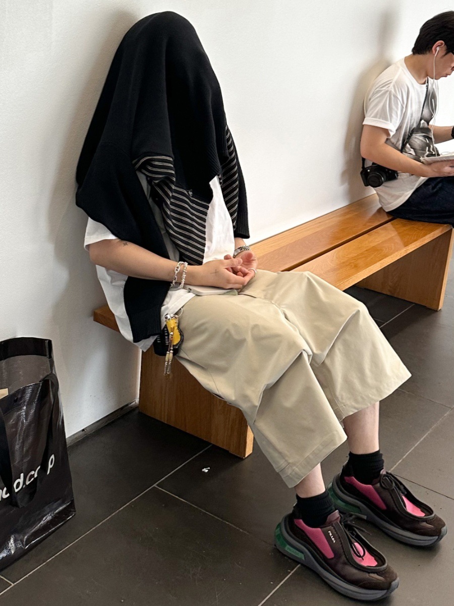 2024 Vintage Profile Pleated Machete Cropped Pants Three-dimensional Design Sense Logging Tooling Casual Over-the-knee Shorts for Men