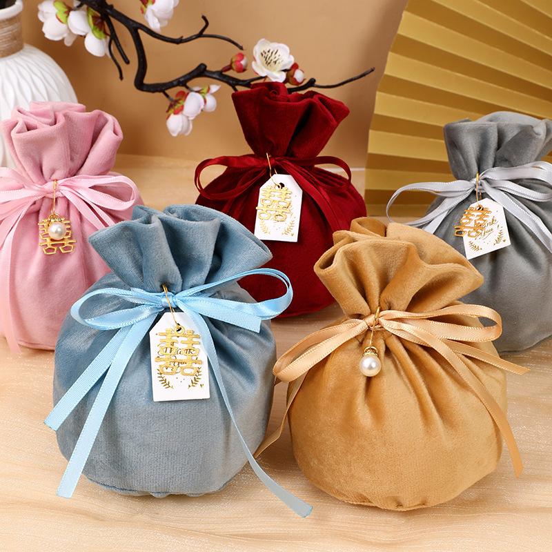 ウェディング用品結婚の新型砂糖袋喜糖箱結婚式のシルクの布袋のアイデア喜糖袋のお土産卸売り|undefined