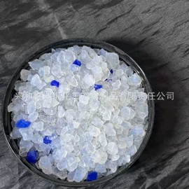 猫砂;其他非金属