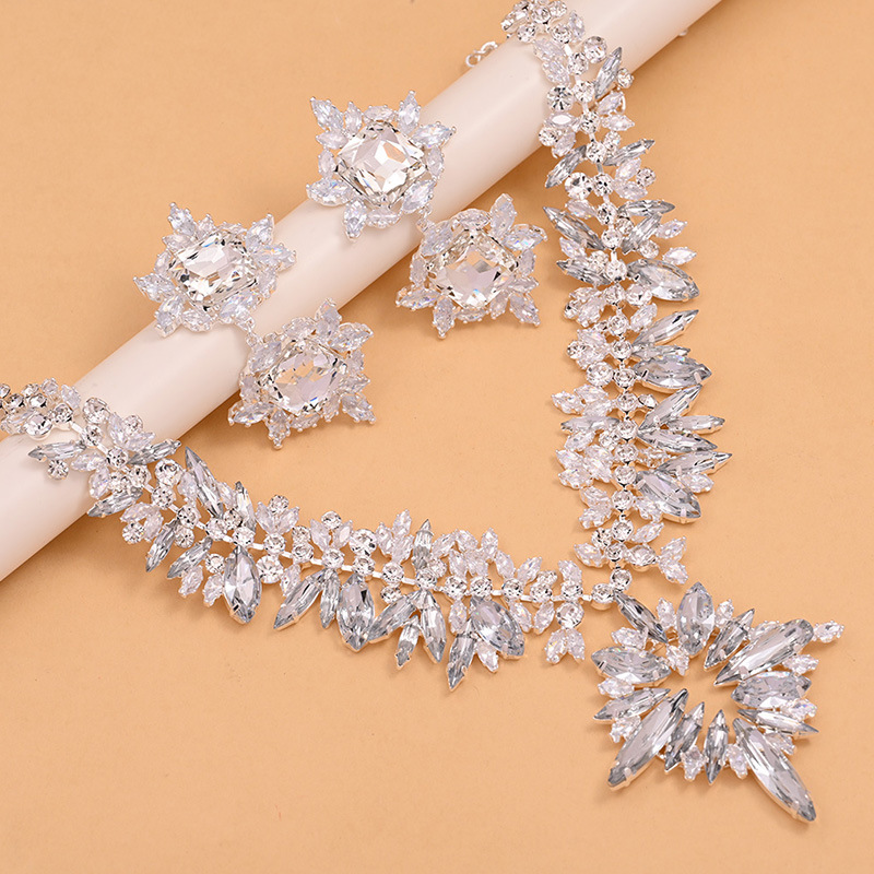 AliExpress Hot Sale Jewelry Set Zircon Exagerado Colgante Clavicle Accesorios Joyería Set