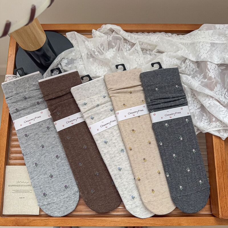 Women's New Autumn and Winter Combed Cotton Mid-Calf Slouch Socks, Trendy Ins Socks, Japanese Retro Floral Korean Style Long Socks