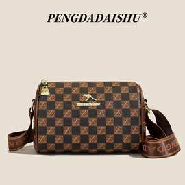 真软皮女包2024新款潮时尚印花中年单肩妈妈包百搭老花斜挎小圆包