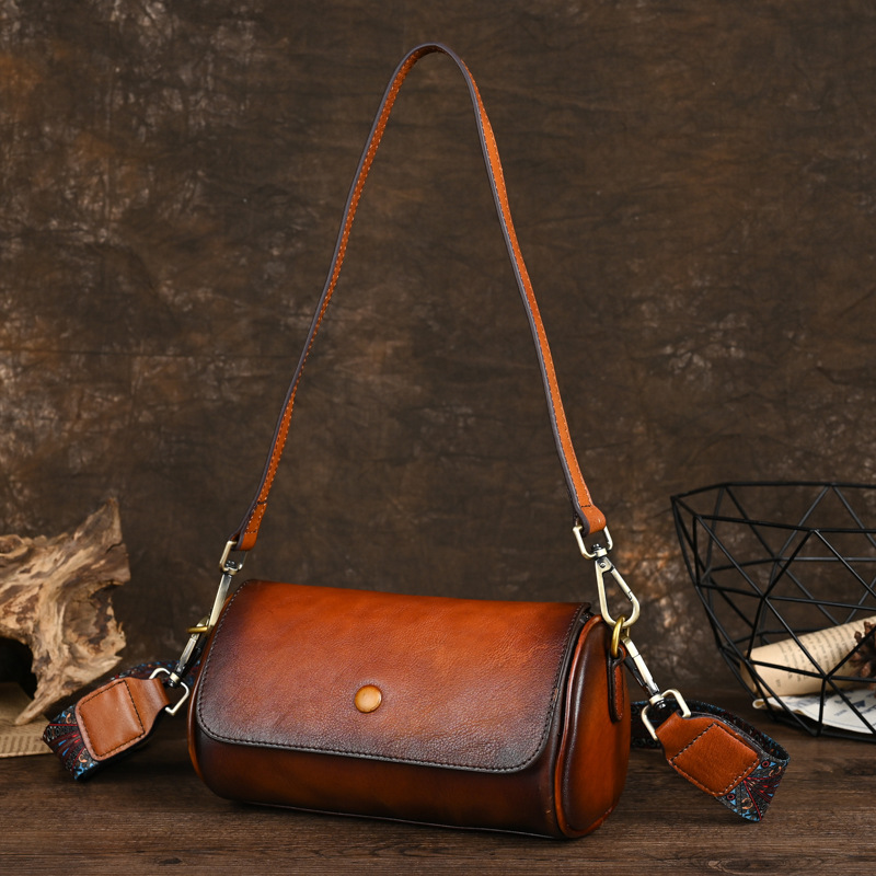 Borsa a tracolla da donna piccola a cilindro in vera pelle con strato superiore in pelle di vacchetta, borsa di nicchia_voghion.com