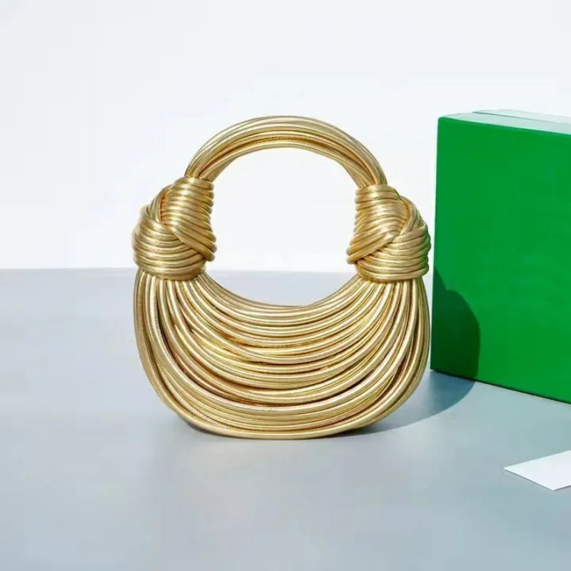 In-Stock Bv Slim Dumpling Bag European and American Style Bread Jodie Handbag Women's Niche Design Knotted Bag Cross-Border