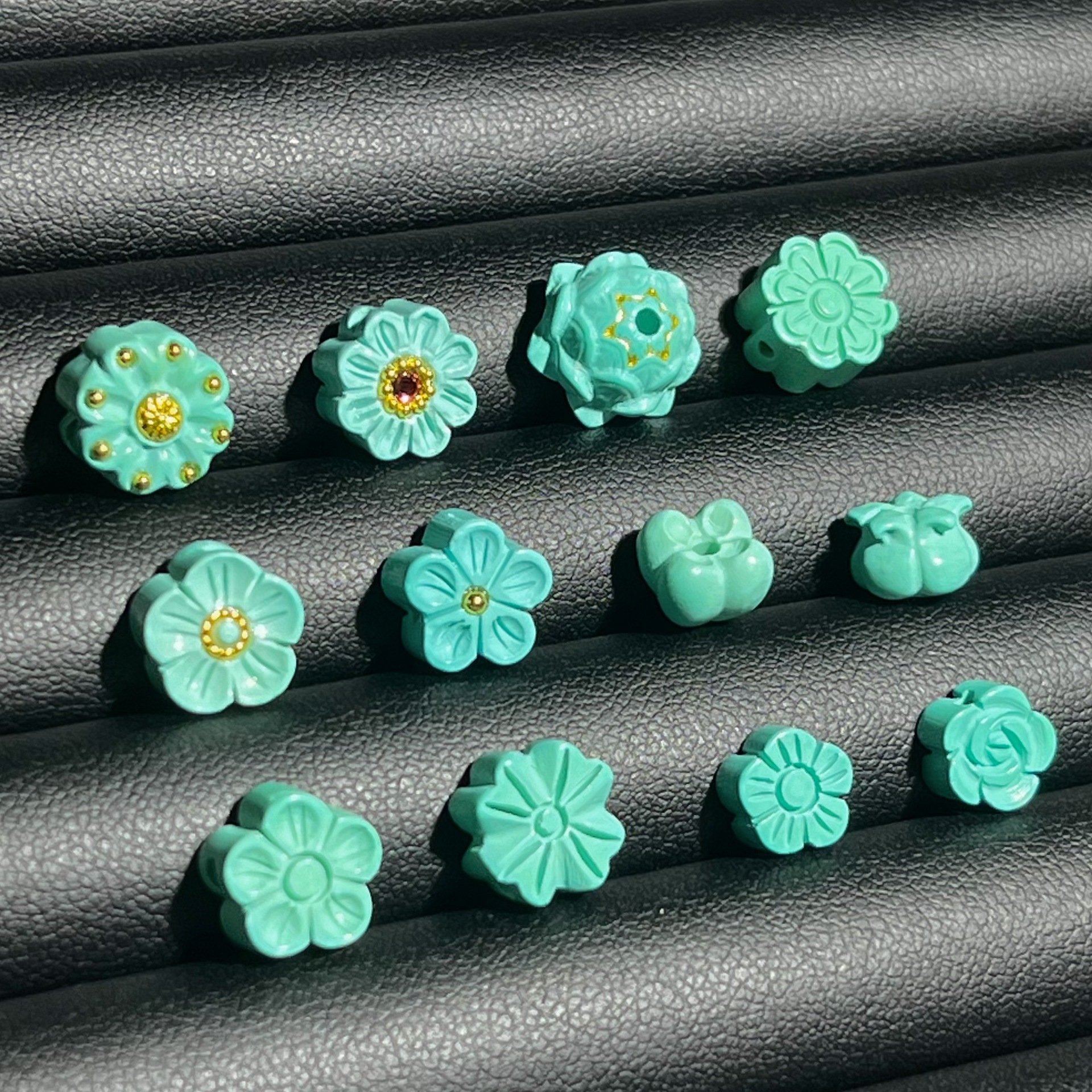 Magnesite Small Flower Accessories DIY Crafts Turquoise Accessories Bracelet Spacer Beads Braided Rope Pendant Creative Accessories