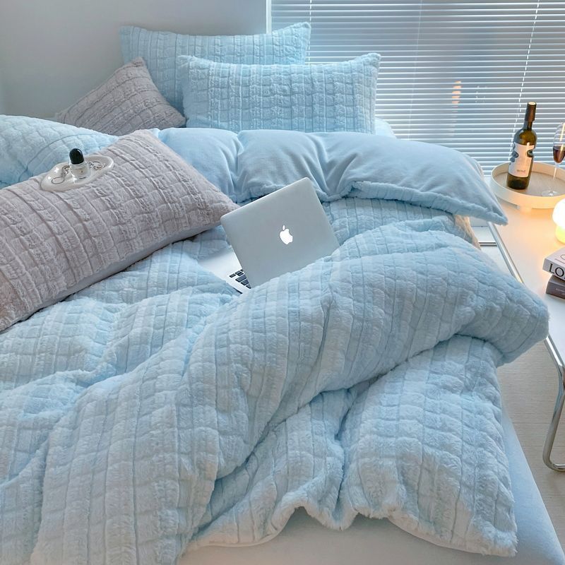 冬季兔兔绒床上四件套双面牛奶绒被套床单三件套珊瑚绒单双人床品