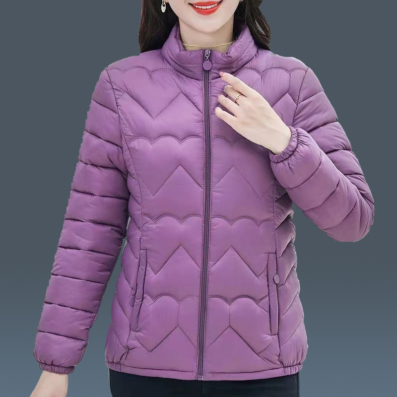 큰 보라색 복숭아 하트