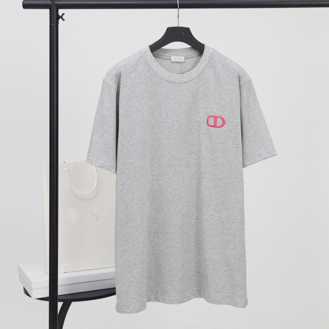 オリジナル版高バージョンDO家夏の新型アルファベットロゴ凹凸刺繍ロゴ丸襟男女半袖tシャツ