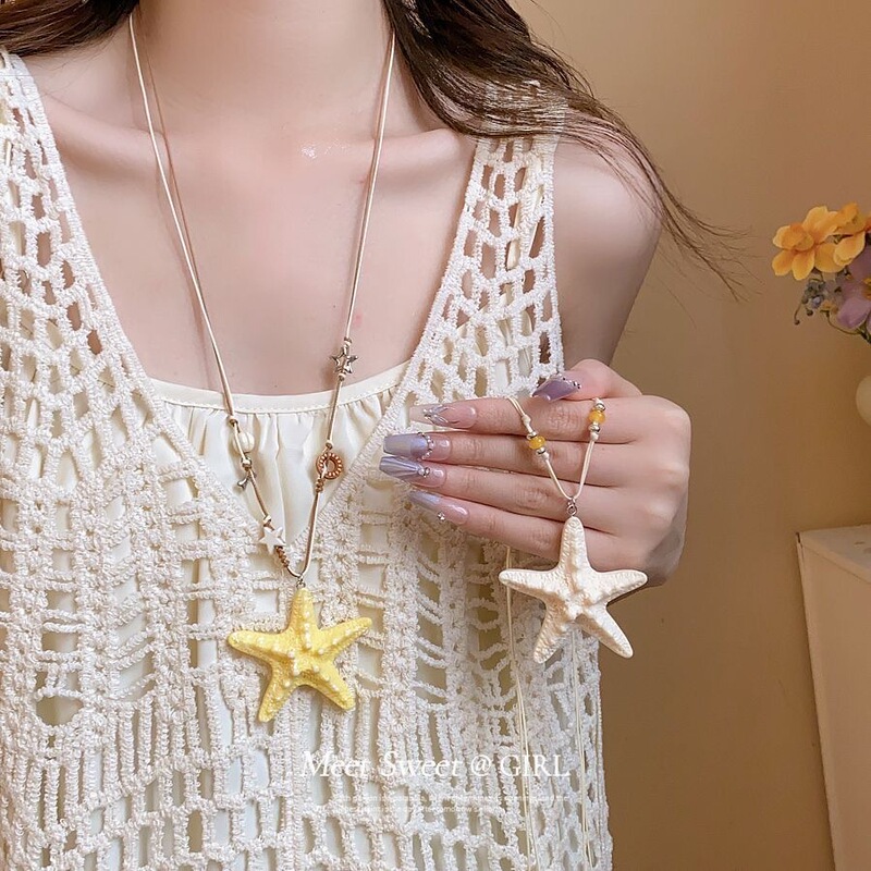 Dopamine Beaded Yellow Starfish Handmade Woven Necklace for Women, Autumn/Winter Long Style, Vacation Light Luxury Sweater Chain