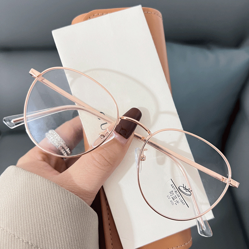 Versatile Oval Metal Glasses With Blue Light Blocking Lenses_voghion.com