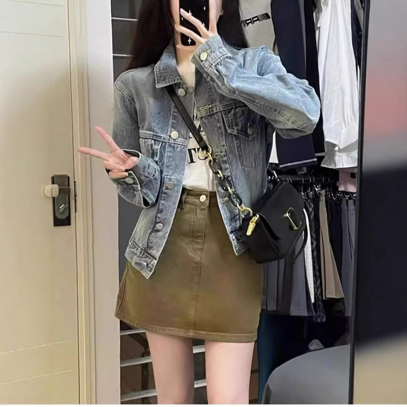 American Retro Denim Jacket for Women, Spring and Autumn 2026 New Style, Hong Kong Style Retro Short Slim-Fit Plus-Size Jacket Top
