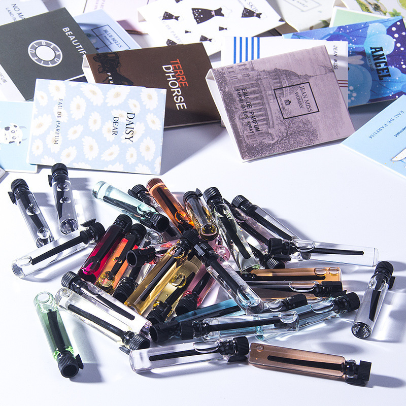 Xiaocheng Yixiang Genuine Brand Card Perfume Sample 2ml Perfume Trial Pack Test Tube Long-Lasting Light Fragrance