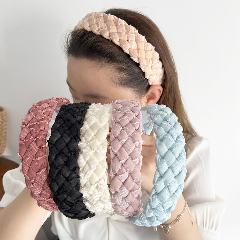 2024 Korean-Japanese New Product High-End Charming Braid Headband, Simple and Elegant Wide Brim High Crown Hair Accessory for Women