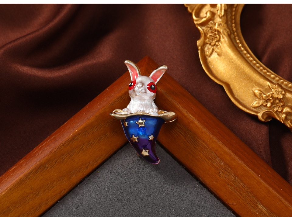 Cute Retro Rabbit Alloy Enamel Inlay Rhinestones Unisex Brooches display picture 3