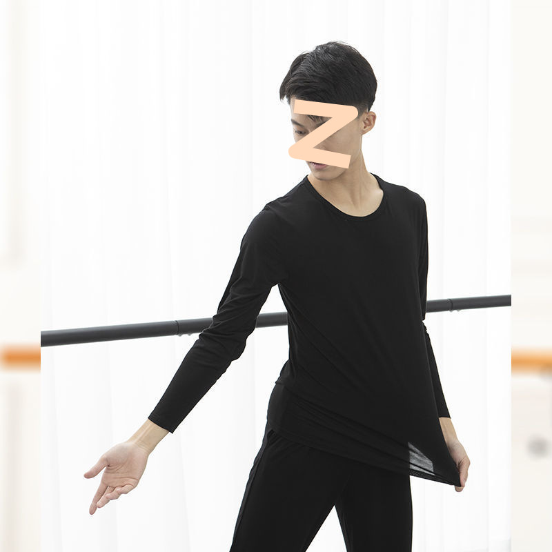 Black round neck long sleeves