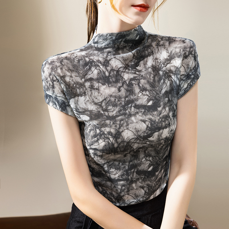 La Mitad de cuello alto de las mujeres que basa la camisa 2023 nueva ropa de mujer estilo occidental impreso malla Europea pequeña camisa interior de manga corta superior