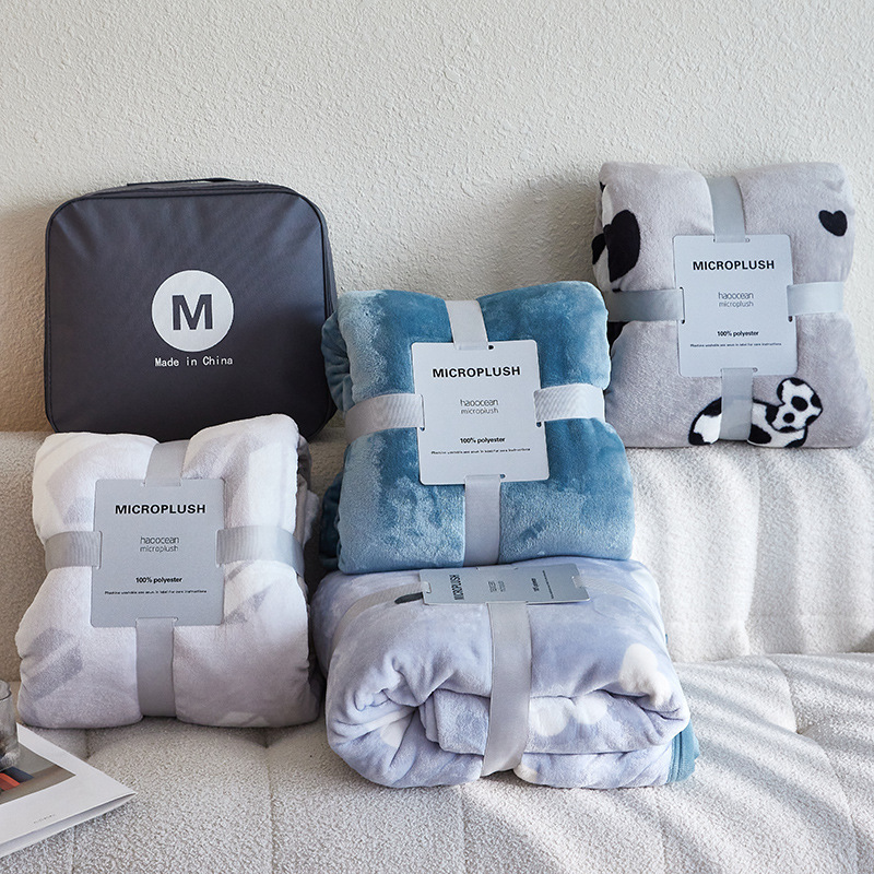 Cross-Border European-Style Solid Color Flannel Blanket Nap Blanket Class a Office Blanket Dormitory Gift Blanket Wholesale