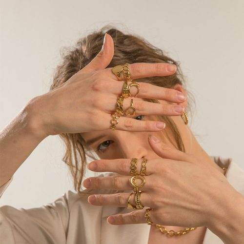 European and American Internet celebrity simple titanium steel ring does not fade ins flower niche trend irregular open ring