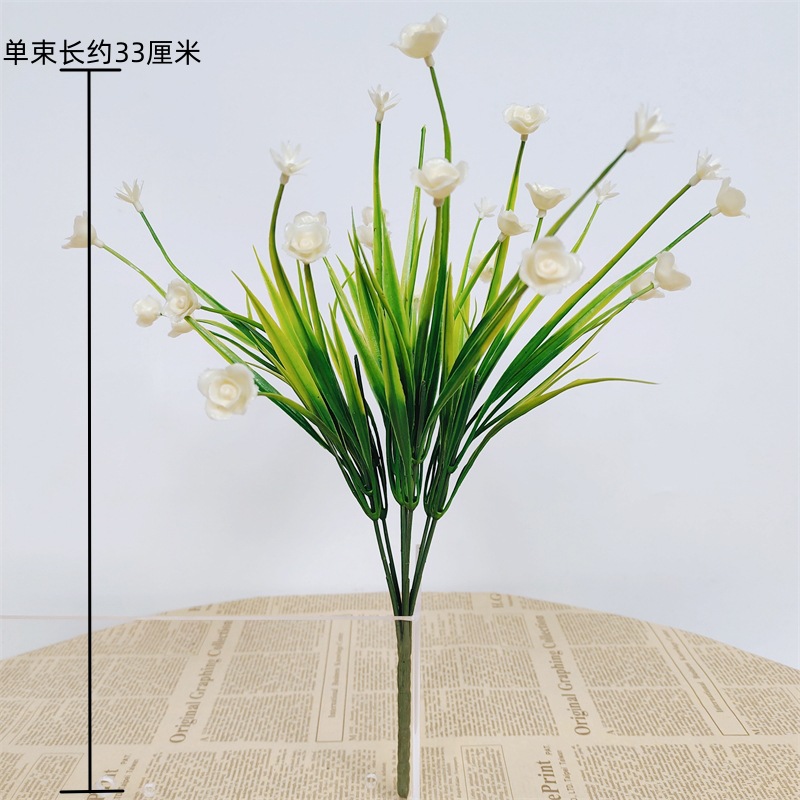 Flores de plástico falsas de una sola flor yucari hierba de agua decoración cercas de flores llenas de estrellas pequeñas flores de flores de simulación de flores verdes rosas