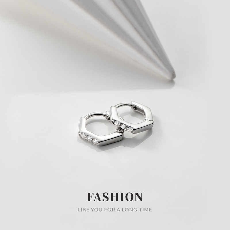 S925 plata mini hexagonal oreja hueso hexagonal pequeño perforación oreja perforación oreja geometría pequeña oreja G9095