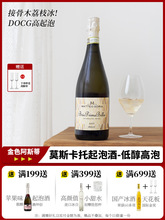 �ӹ�ľ��֦����������M�ڽ�ɫ��˹��Ī˹�����������ݾ�΢�����