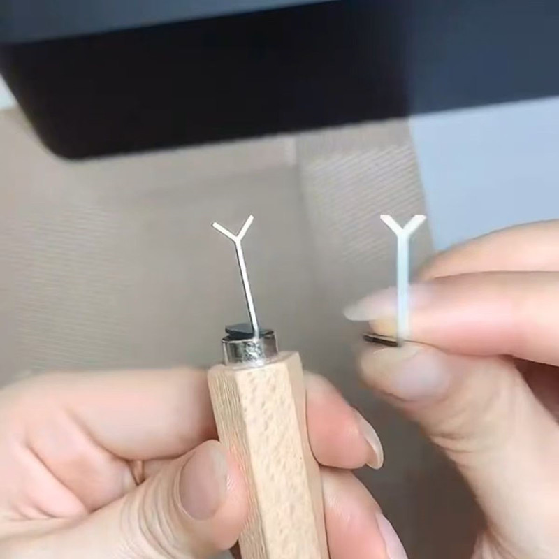 マニキュアラブキャットアイ超電導磁気Y字型キャットアイマグネット特殊吸着マニキュア接着剤マグネット多機能ハート型|undefined