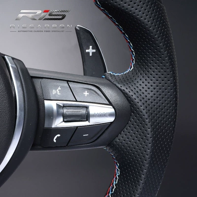 flat-bottom steering | Steering wheel