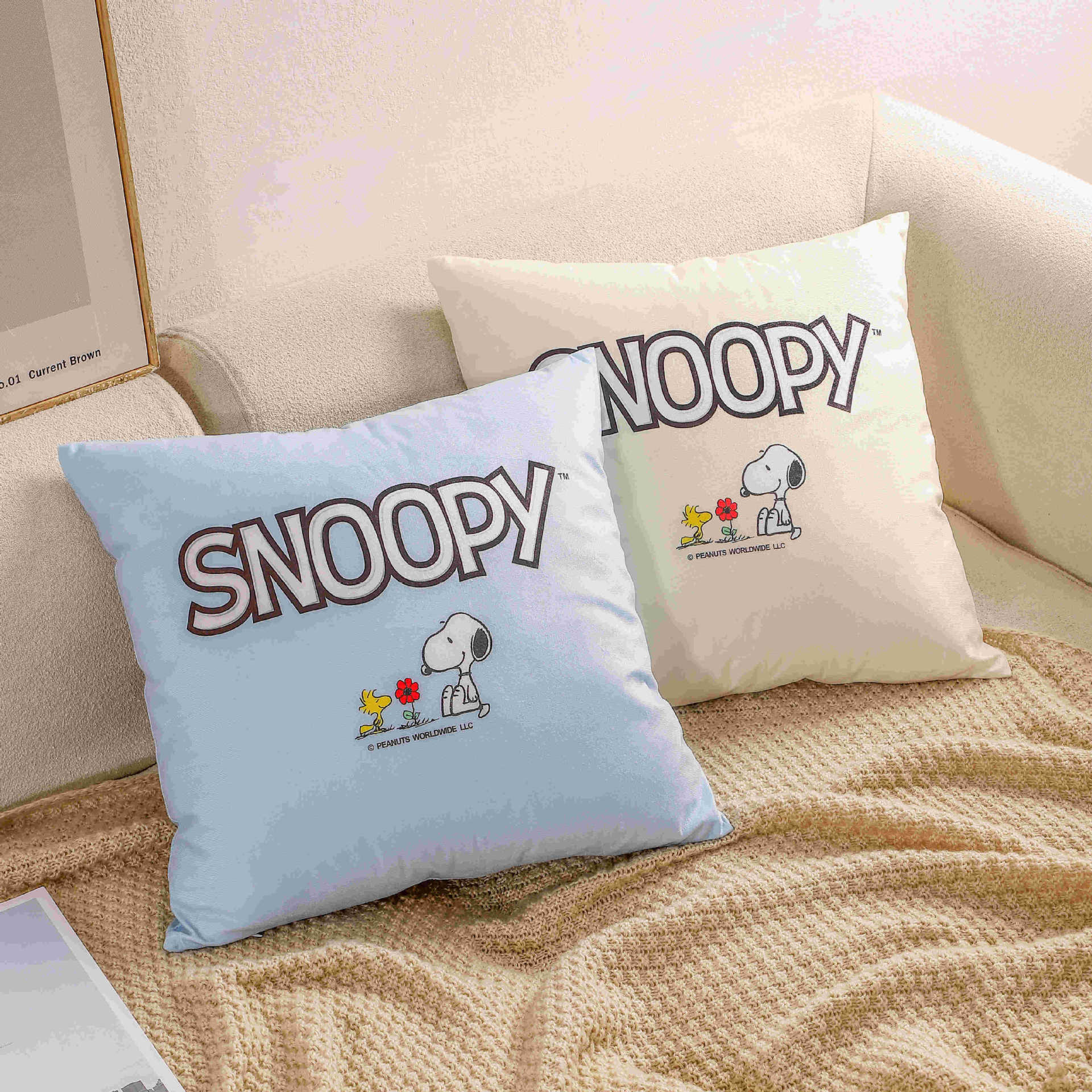Snoopy oficial genuino Snoopy dibujos animados almohada sofá almohada de la sala de estar almohada de la cama grande almohada con núcleo de almohada