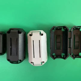 金属盖;其他塑胶零件;连接器