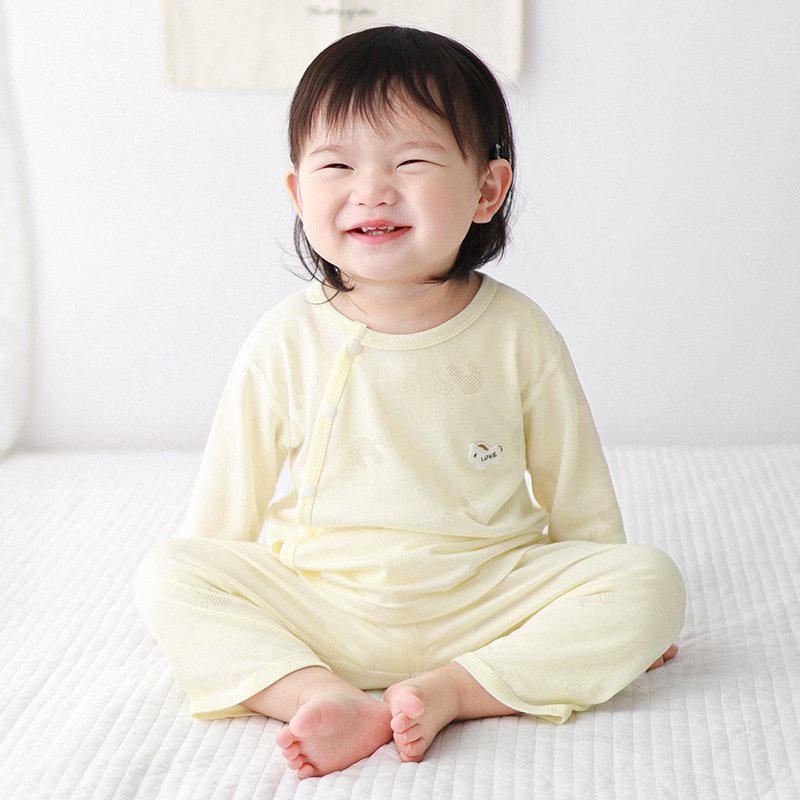 Set de verano para bebés aire acondicionado delgado con media manga dos piezas, ropa de verano para niños y niñas con media manga dividida