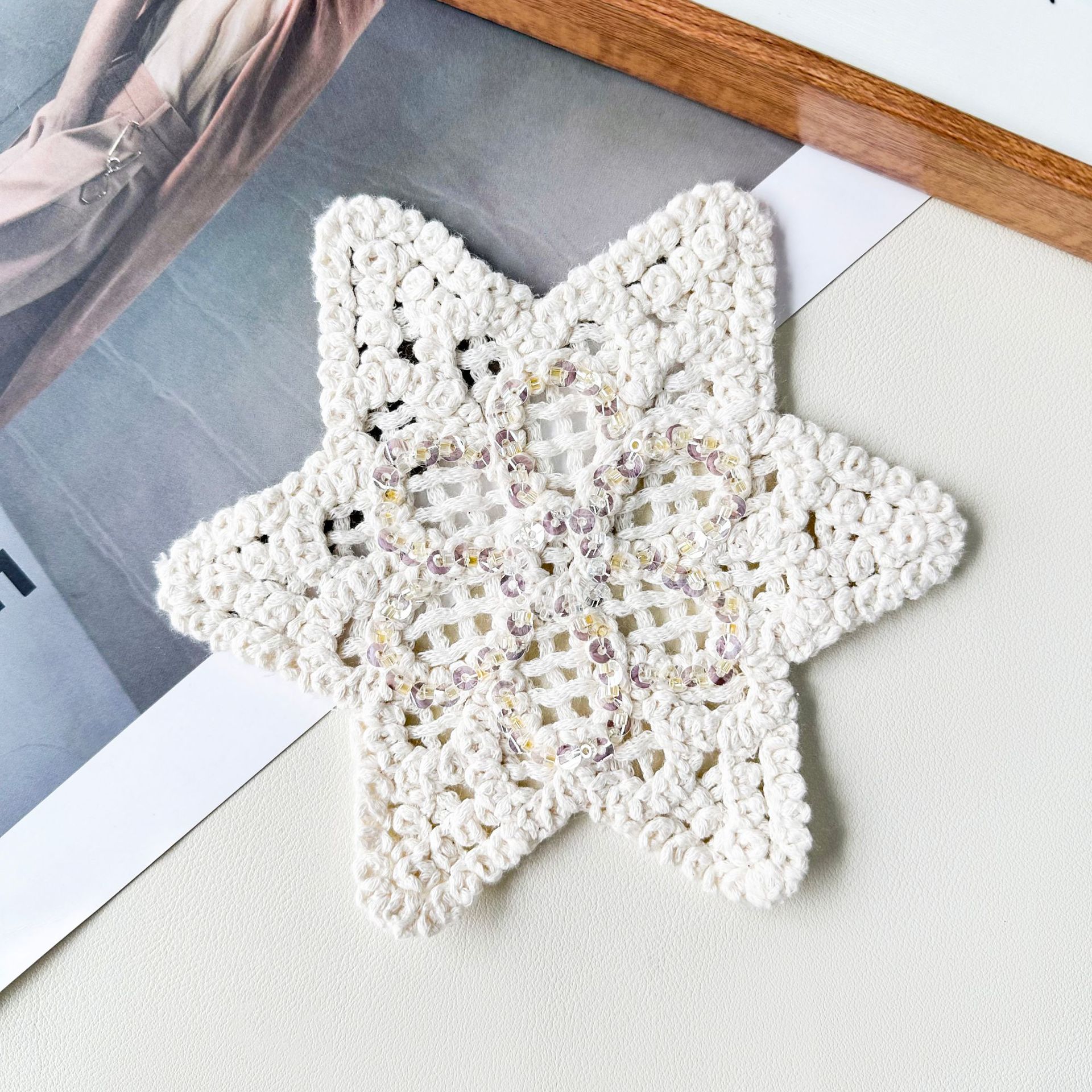 Tejido a mano de ganchillo flor de algodón arroz blanco sequilla decoración tela pegada bolsa cortina almohada decoración ropa